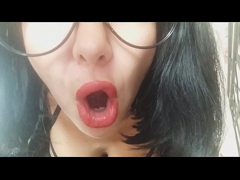 ❤️ ハニー、義理の母が今日は学校に行かせてくれないの...。って、そんなことあるわけないだろ...。 ☑ スーパーセックス ❌️❤